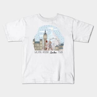 Walking around London town Kids T-Shirt